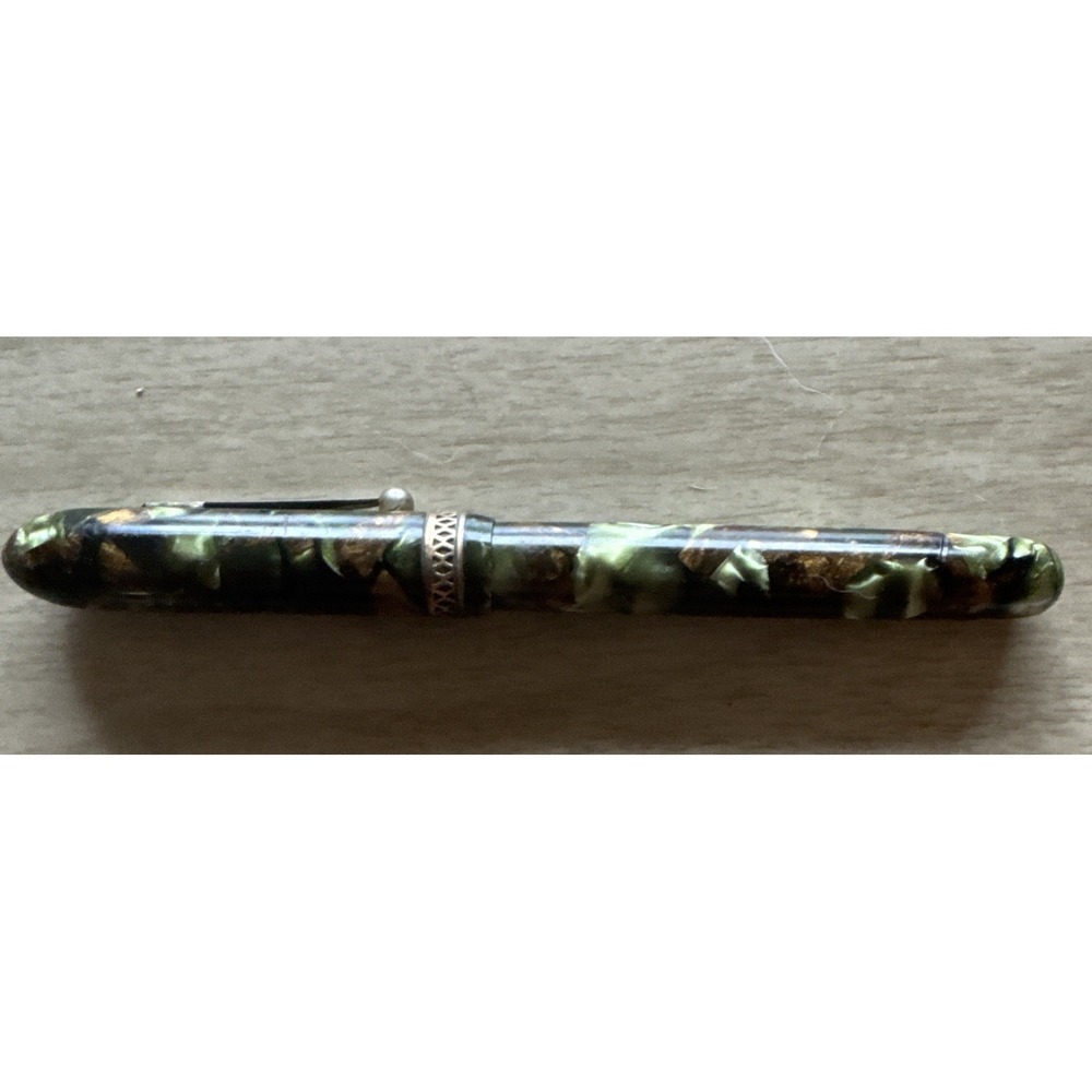 Vintage 1920s Ambassador Fountain Pen Green Marble 14K Gold Nib USA Untested